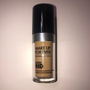 Make up forever foundation